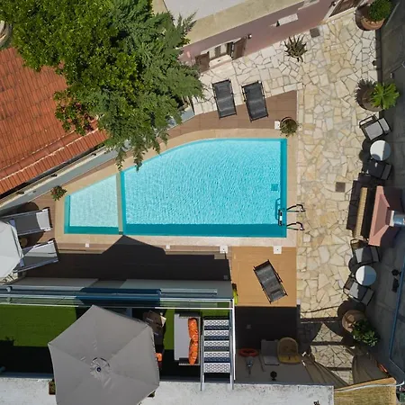 Chara With 20m2 Swimming Pool-bbq! Villa