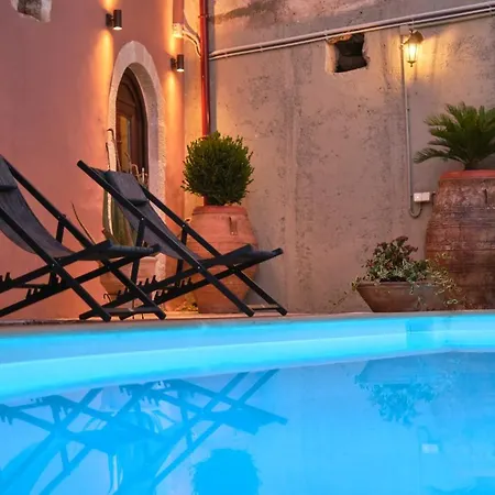Chara With 20m2 Swimming Pool-bbq! Villa Melidhónion
